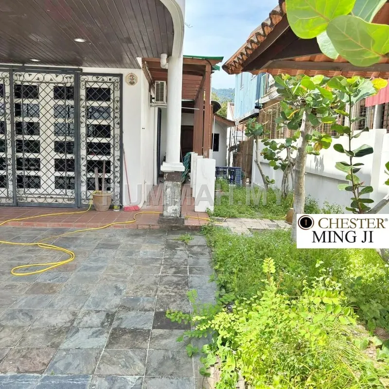house in Gelugor, Penang — photo 2