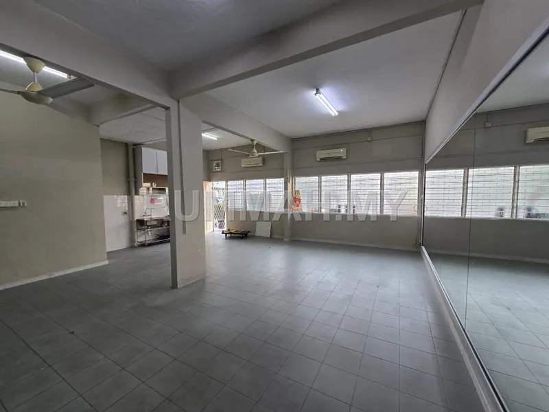 commercial in Lip sin Ground floor shop, Penang for rent — Lip sin Ground floor shop