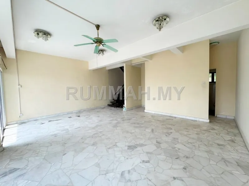 house in Batu Ferringhi, Penang — photo 2