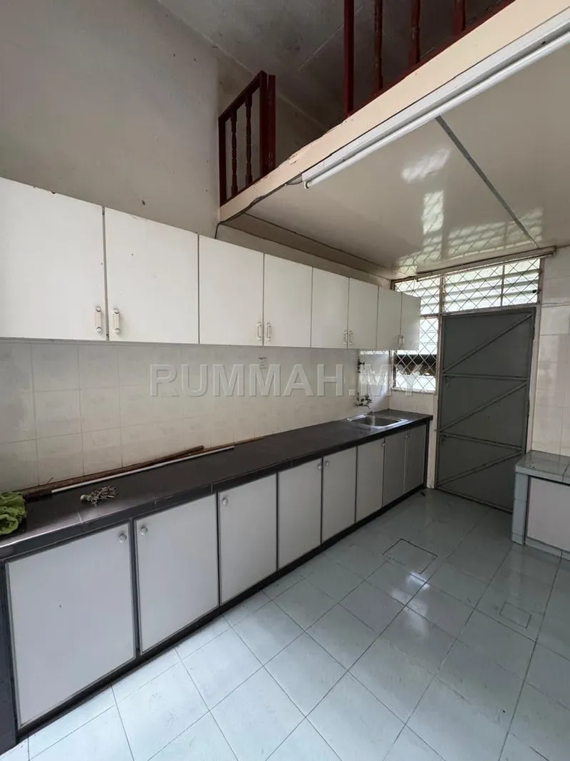 house in Tanjung Tokong, Penang — photo 3
