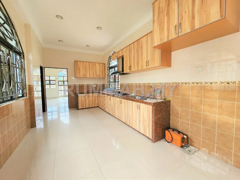 house in Sungai Ara, Penang — photo 2