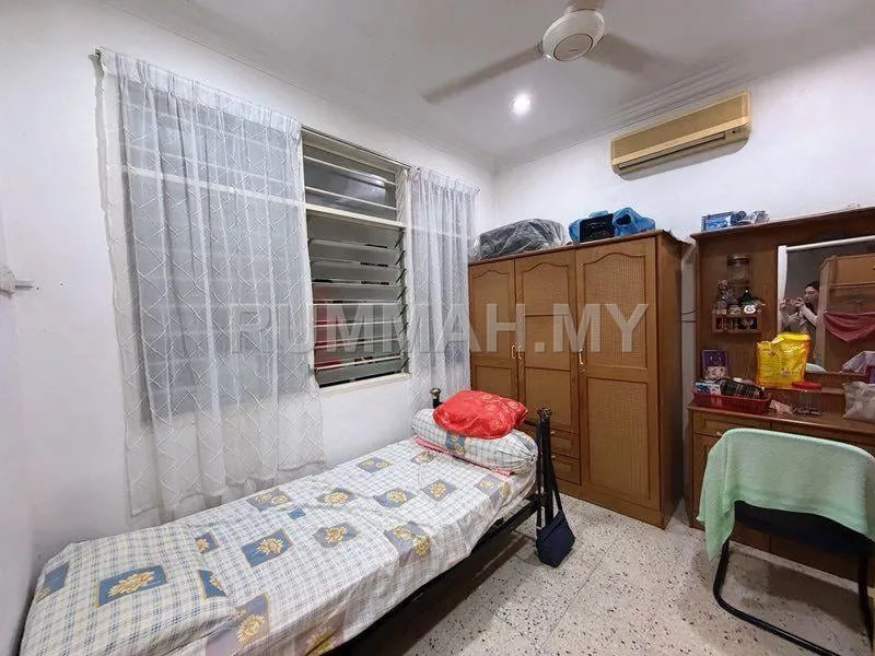 house in Jelutong, Penang — photo 3