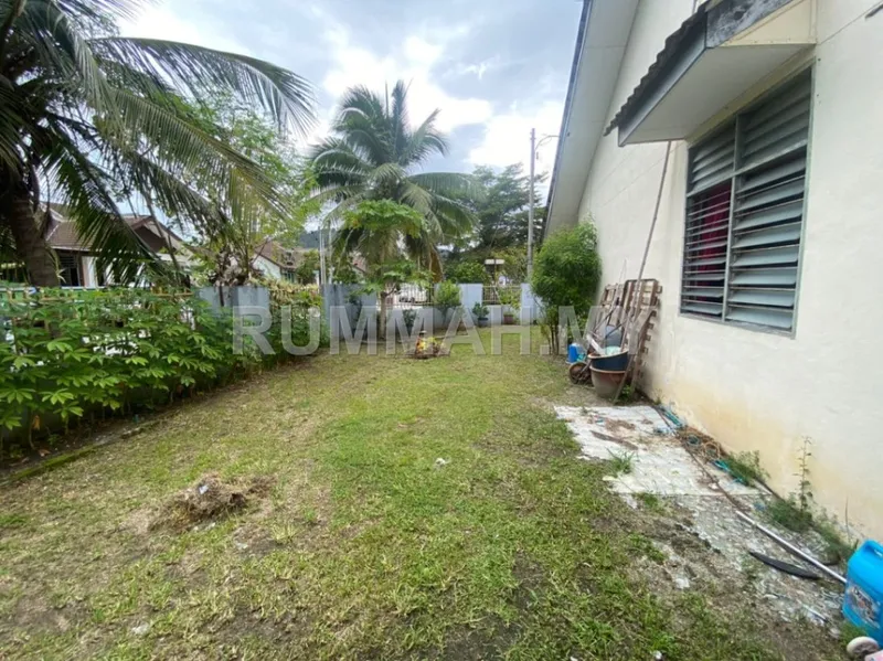 3-bedroom house in Sungai Ara, Penang for sale — Lintang Bayan Sungai Ara Terrace, Taman Tunas Muda