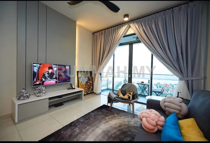 4-bedroom condo in Tanjung Tokong, Penang for rent — Condo for Rent @ Marinox Sky Villa, Tanjung Tokong | Fully Furnished