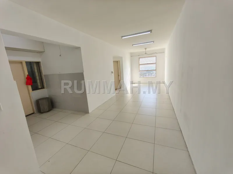 condo in Puchong, Selangor — photo 2