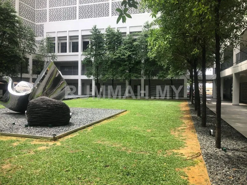 commercial in Sungai Buloh, Selangor — photo 2