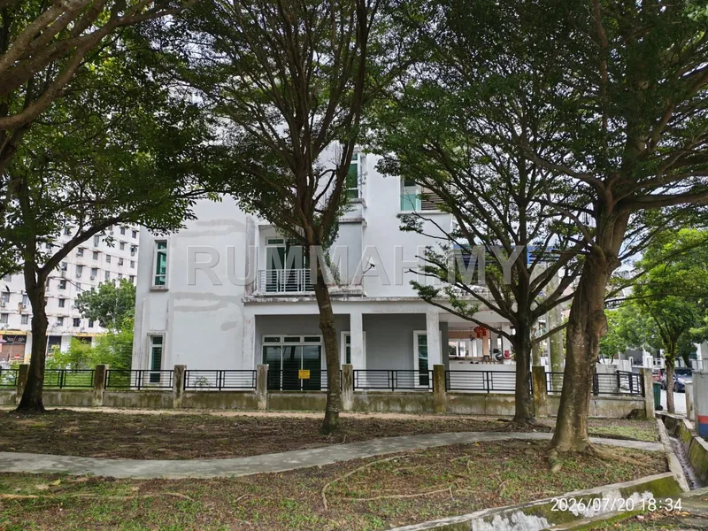 6-bedroom house in Relau, Penang for sale — Oasis Residenaces 