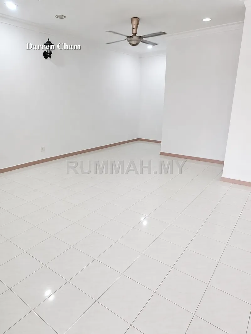 house in Parit Buntar, Perak — photo 2
