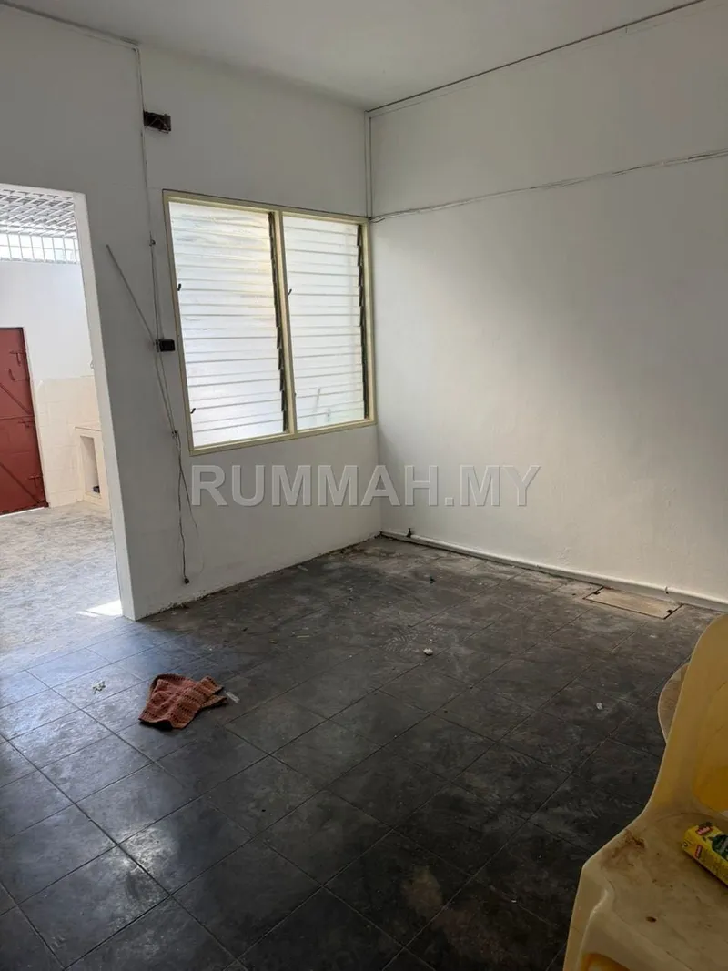 3-bedroom house in Pulau Tikus, Penang for rent — 2-Storey Terrace House for Rent @ Pulau Tikus