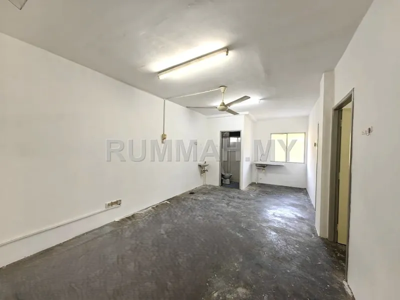 2-bedroom condo in Air Itam, Penang for sale — Desa Ixora/Ayer Itam/550sf/City view/Original unit