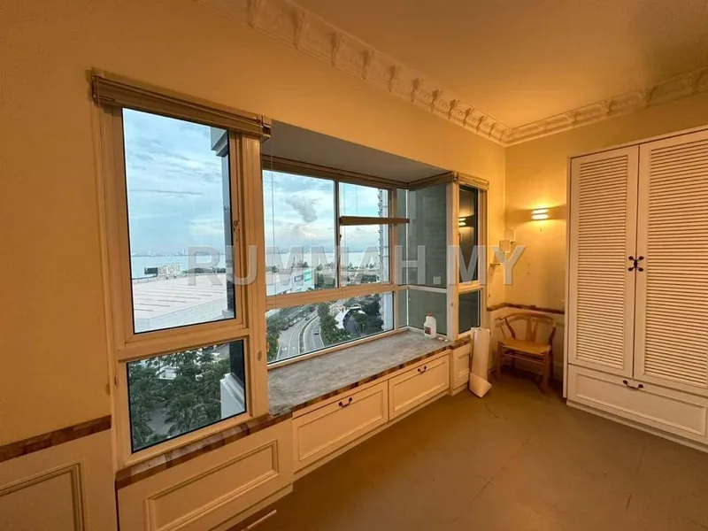 condo in Gelugor, Penang — photo 3