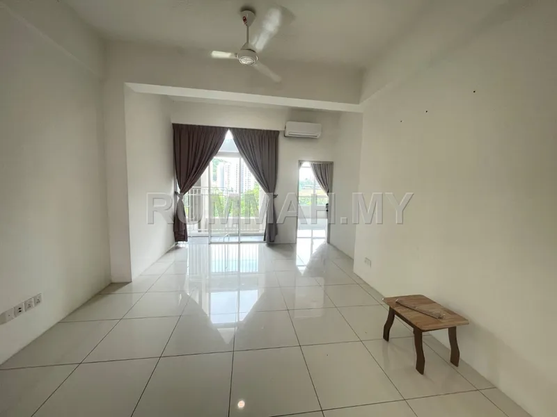 3-bedroom condo in Relau, Penang for rent — Sierra East Condominium @ Bayan Lepas For Rent