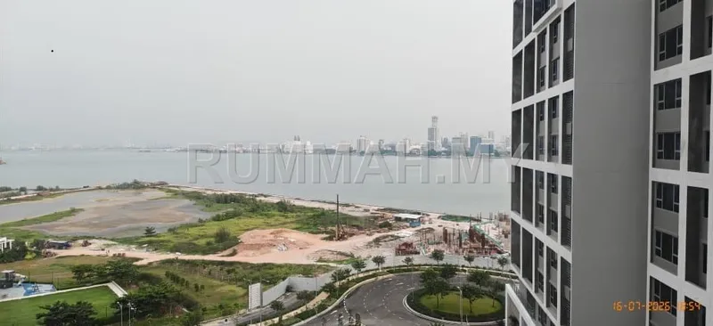 condo in Tanjung Tokong, Penang — photo 3