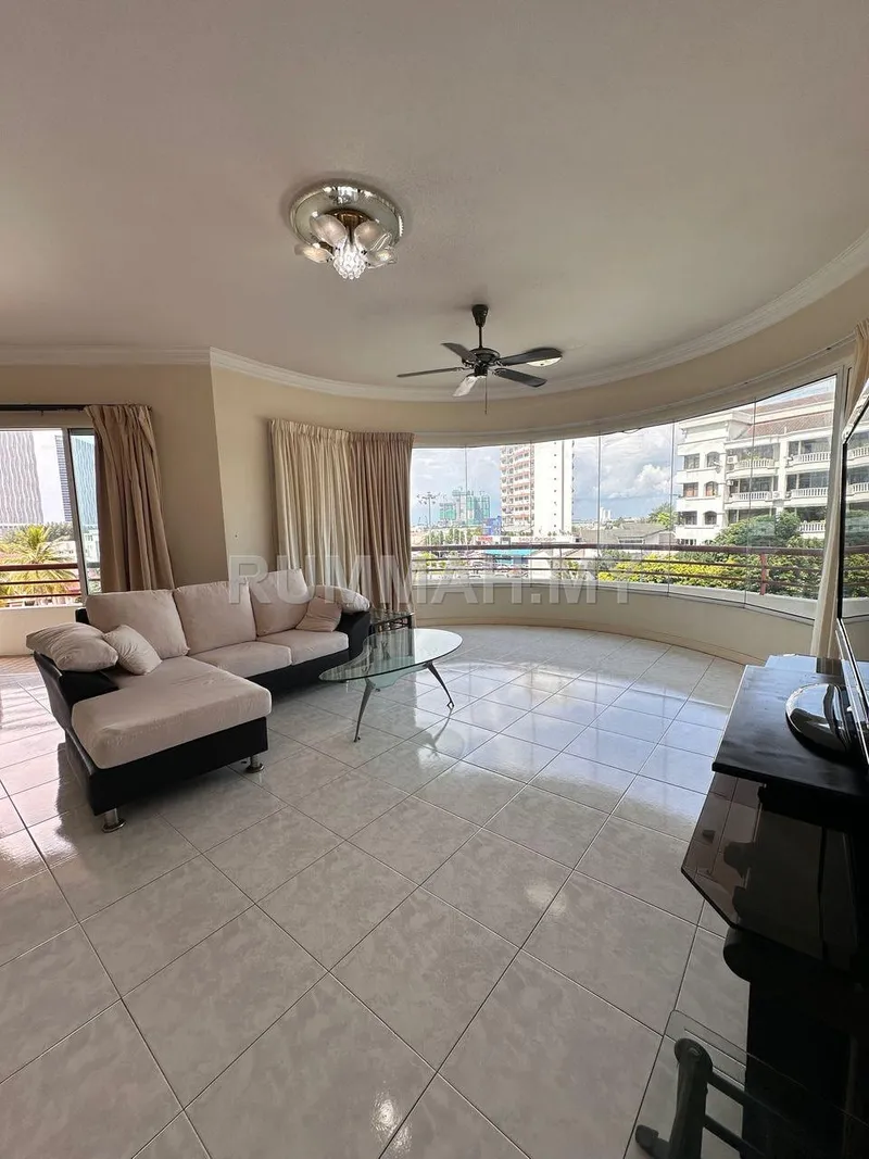 3-bedroom condo in George Town, Penang for sale — Mutiara Villa Condominium Gurney Freehold Fully Furnished Condo For Sale / Rent 槟城葛尼 Mutiara Villa 永久地契全配公寓 出售 / 出租