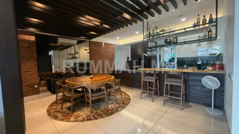4-bedroom condo in Gelugor, Penang for sale — 🌿 For Sale | Garden Unit @ The Light Collection IV, Penang