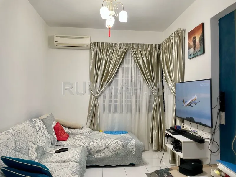 Jelutong Perak Lane Apartment For Sale