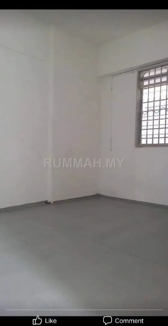condo in Farlim, Penang — photo 3