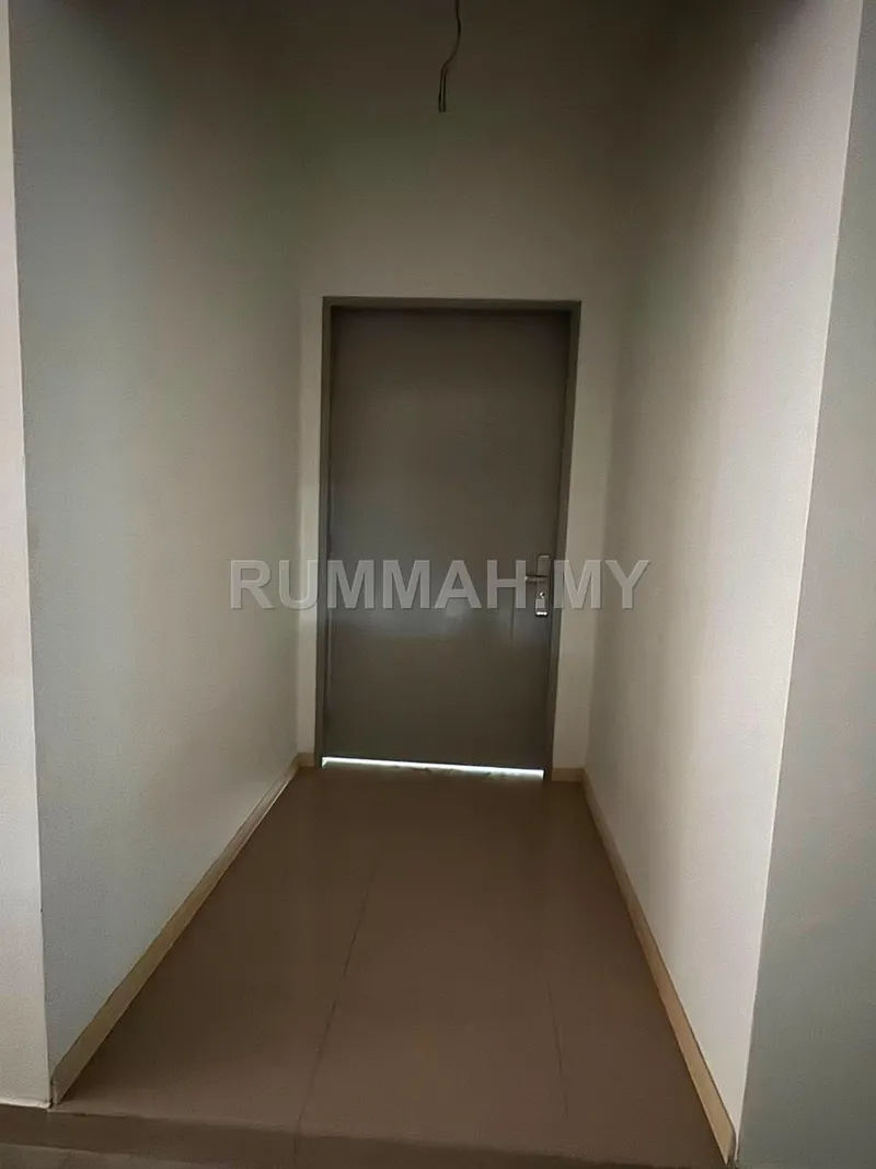 Condo for Sale @ D' Starlingtton, Teluk Kumbar | 2 Carpark