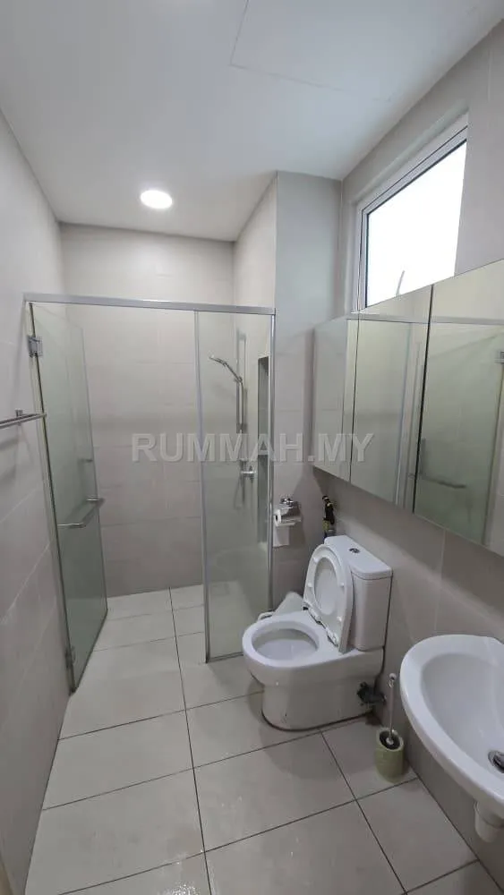 condo in Sungai Ara, Penang — photo 2