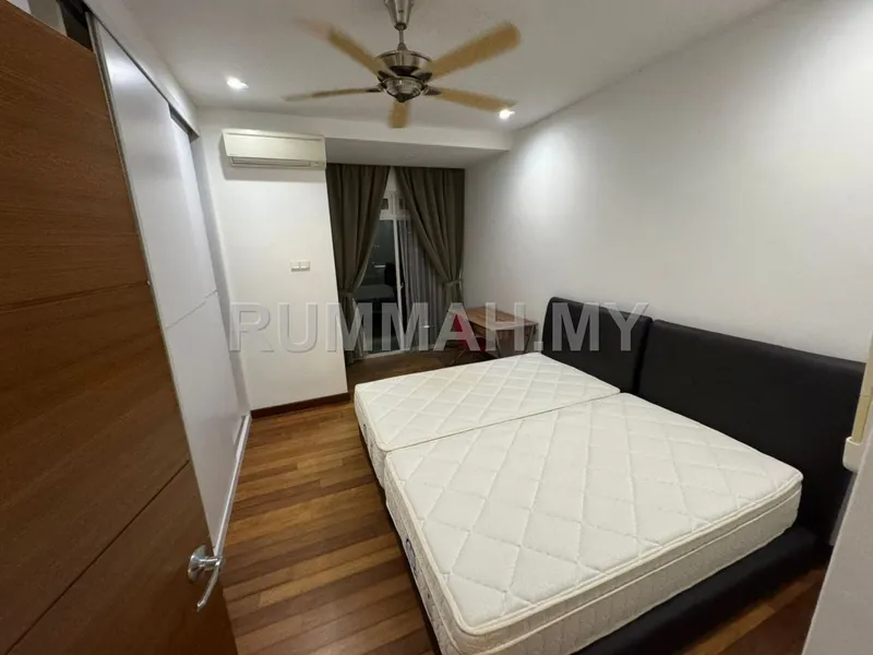 condo in Gelugor, Penang — photo 3