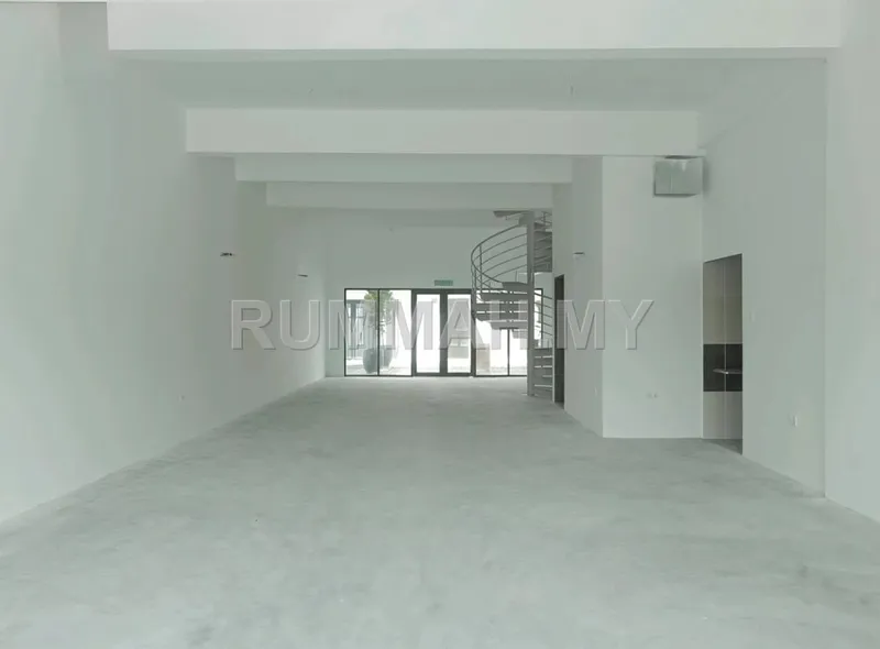Level 2 Shop Office Radius Business Park Cyberjaya For Sale