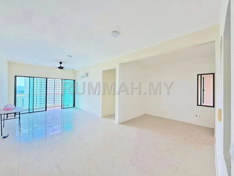 3-bedroom condo in Relau, Penang for sale — Iconic Skies Condominium 1483 sqft Low Desity Sungai Ara