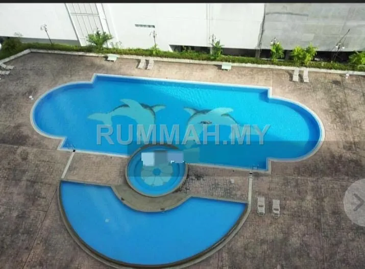 condo in Pulau Tikus, Penang — photo 2