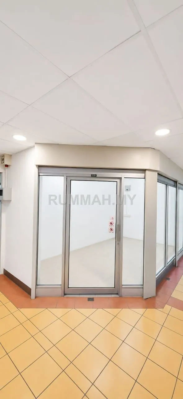 commercial in Jelutong, Penang — photo 3