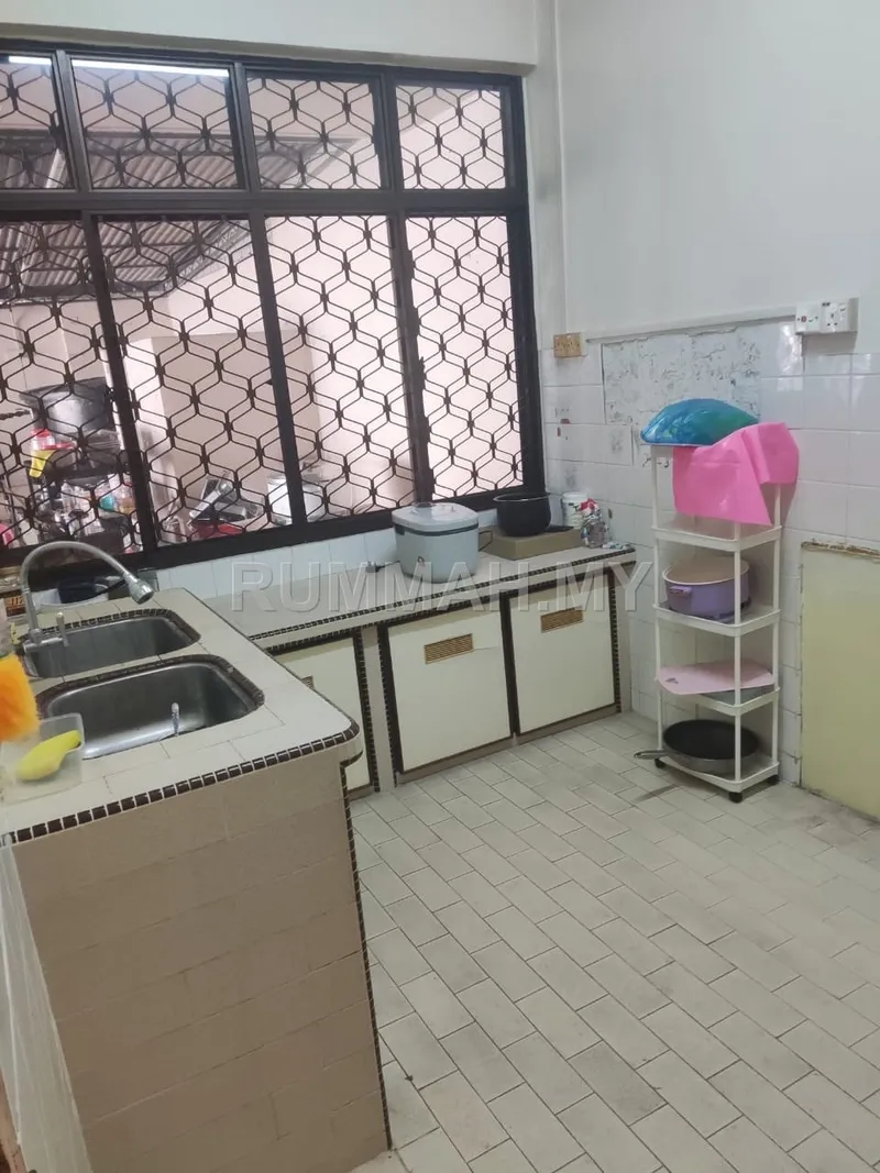 house in Batu Uban, Penang — photo 2