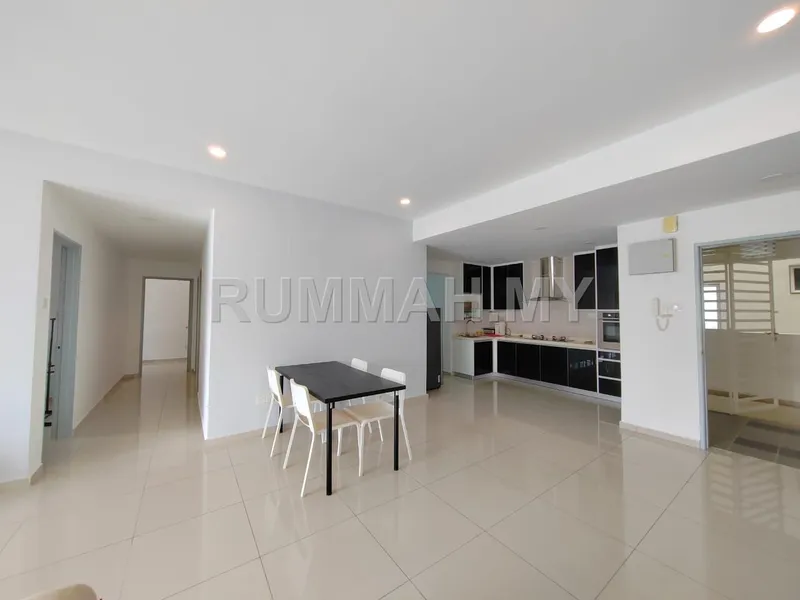 condo in Sungai Ara, Penang — photo 3
