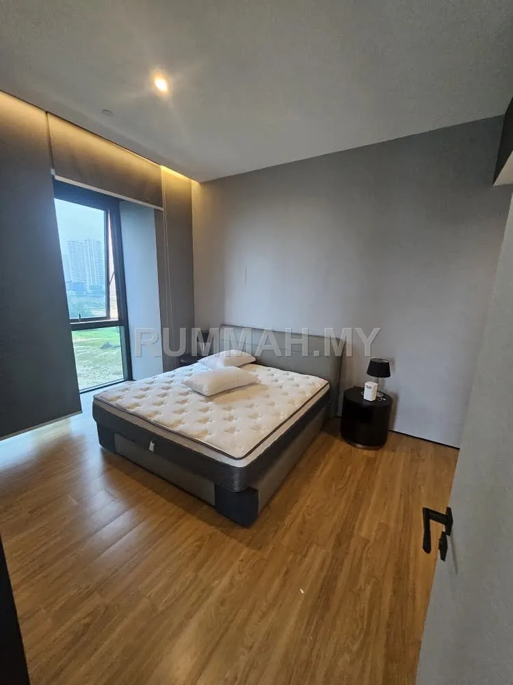 3-bedroom condo in Tanjung Tokong, Penang for rent — City Of Dreams Condo Corner 1335sf Tanjung Tokong