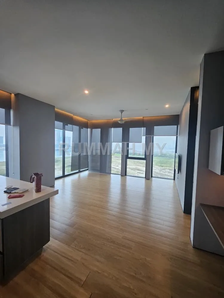 3-bedroom condo for sale in Tanjung Tokong, Penang - City Of Dreams Condo Corner Tanjung Tokong