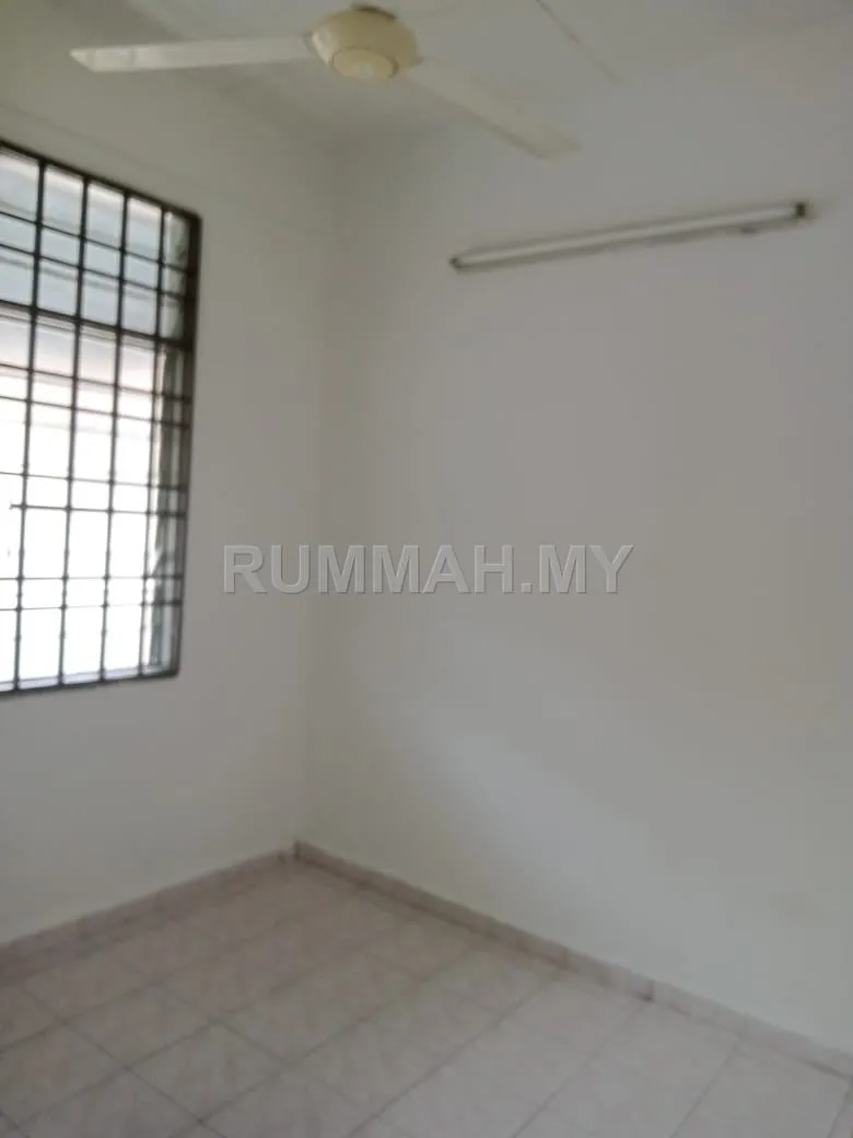 house in Bayan Baru, Penang — photo 3