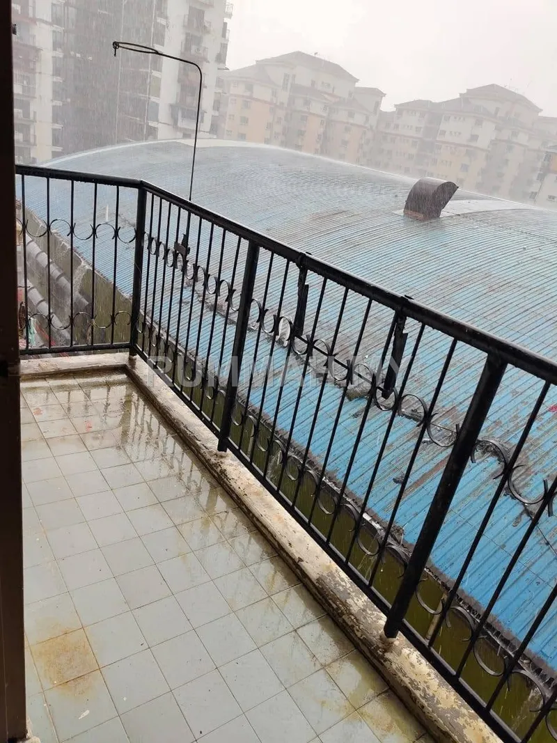 condo in Kelana Jaya, Selangor — photo 2