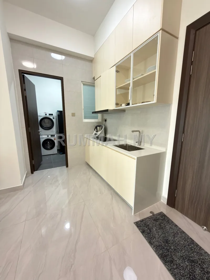 condo in Pulau Tikus, Penang — photo 2