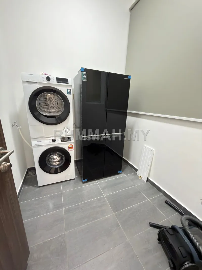 condo in Pulau Tikus, Penang — photo 3