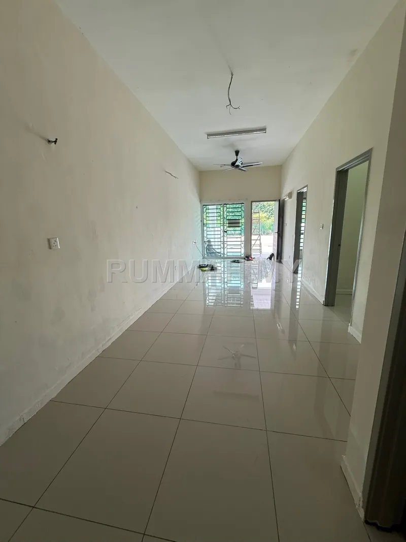 Hijauan valdor 100% loan ,1-Storey Terraced House for Sale @ Valdor, Valdor | Freehold