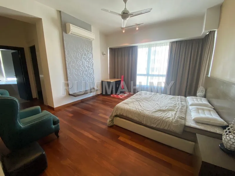 condo in Pulau Tikus, Penang — photo 2