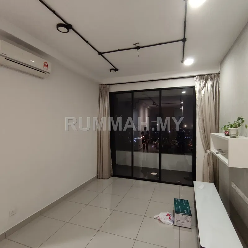 D'aman Residences, Below Market Non Bumi, 1076sqft 3 Rooms, Taman Mas Puchong