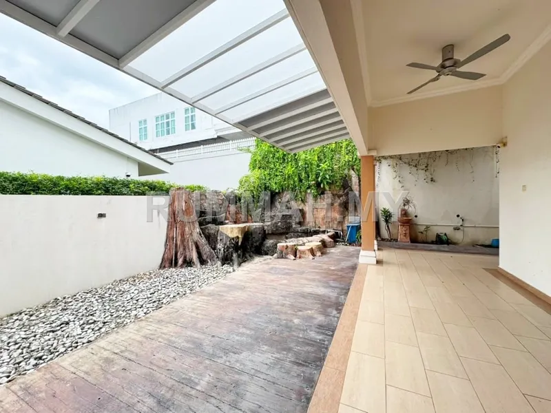 house in Gelugor, Penang — photo 3