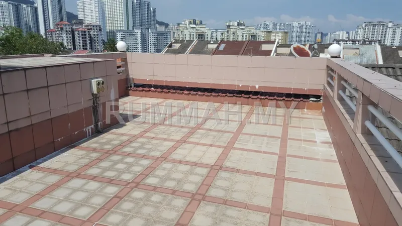 FOR SALE : Beautifully Expanded & Renovated 2-Storey Terrace House in Sungai Ara, Penang