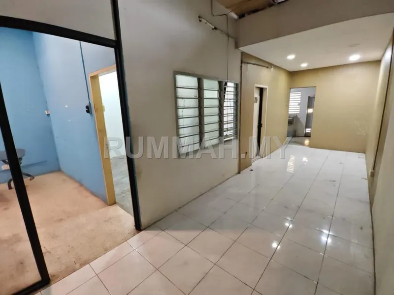 Butterworth - Jalan Gan Chai Leng Shop Lot for Sale
