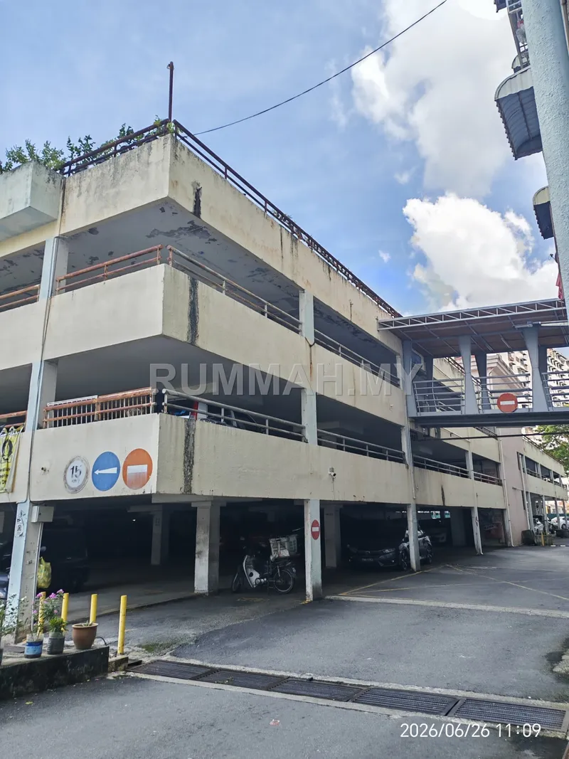 2-bedroom condo for sale in Relau, Penang - Taman bendera relau
