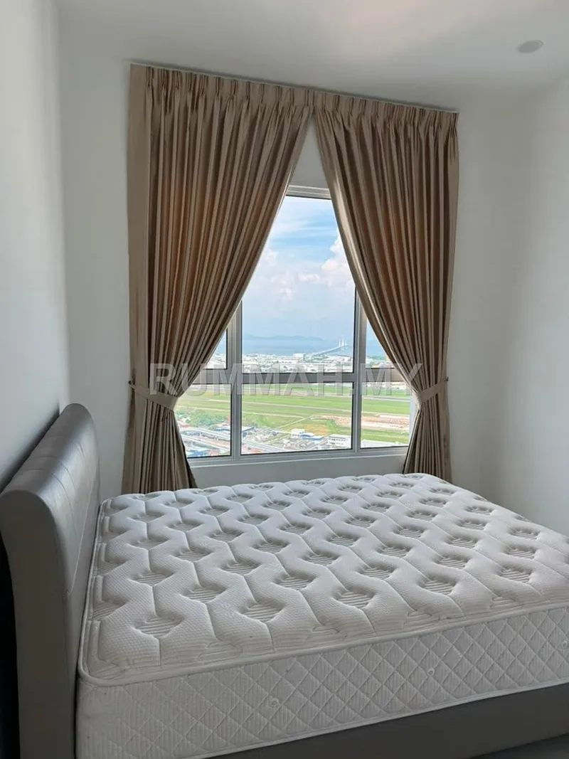 2-bedroom condo in Bayan Lepas, Penang for rent — Lucerne Residences 2 Bedroom Type Furnished High Floor For Rent !! 