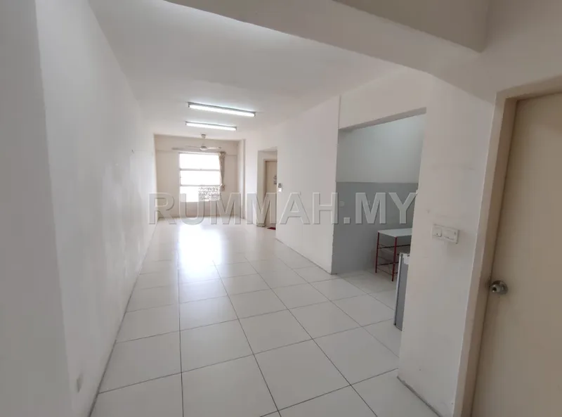 Calisa Residence, Below Market Non Bumi 883sqft 3 Rooms Taman Mas Puchong