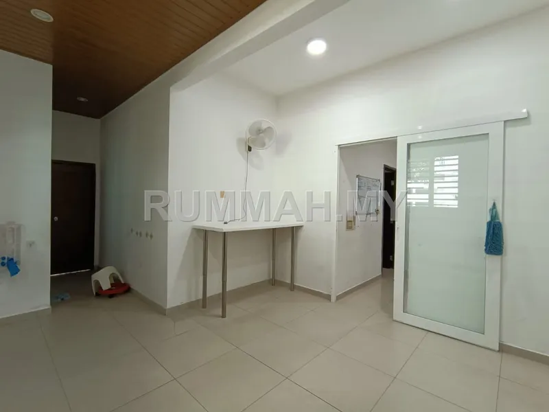 5-bedroom house for sale in Sungai Ara, Penang - 2.5 Storey Semi D Zan Villa Sungai Ara