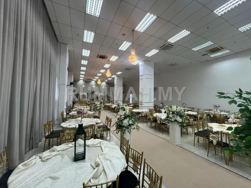 commercial in seri kembangan, Selangor — photo 2