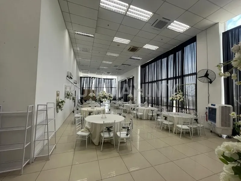 commercial in seri kembangan, Selangor — photo 3