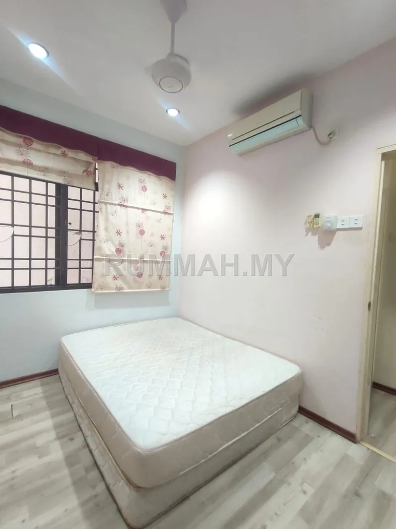 condo in Batu Ferringhi, Penang — photo 3