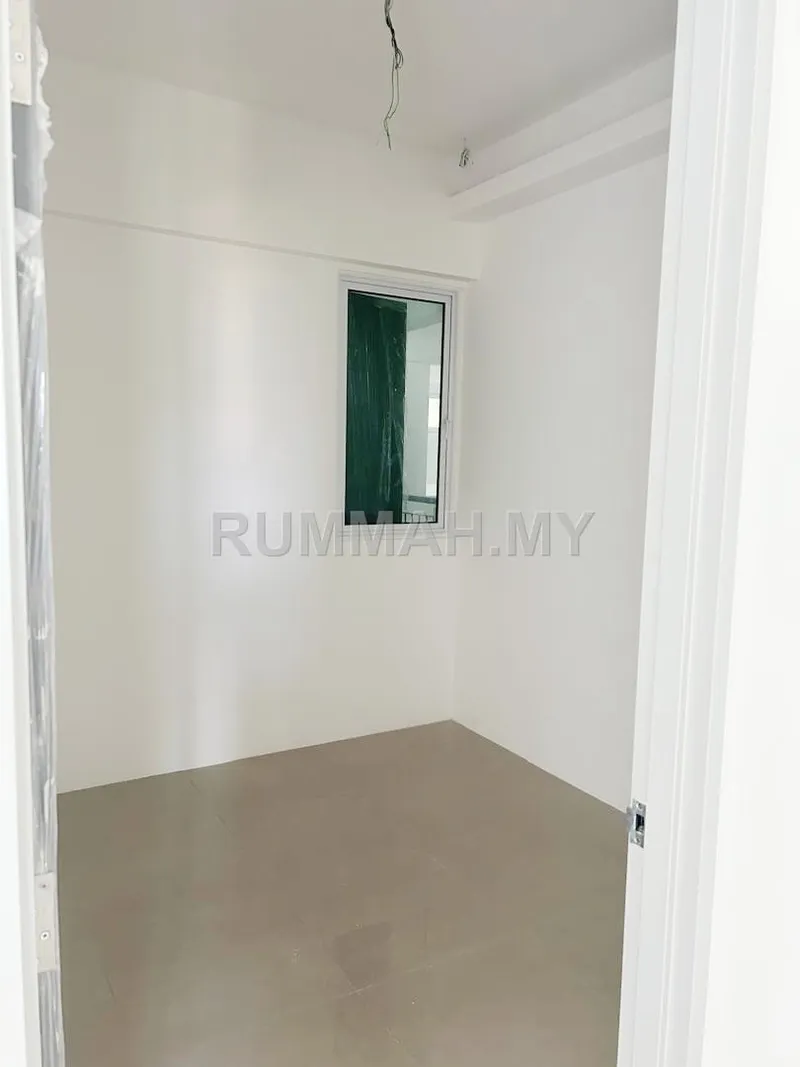 condo in Gelugor, Penang — photo 3